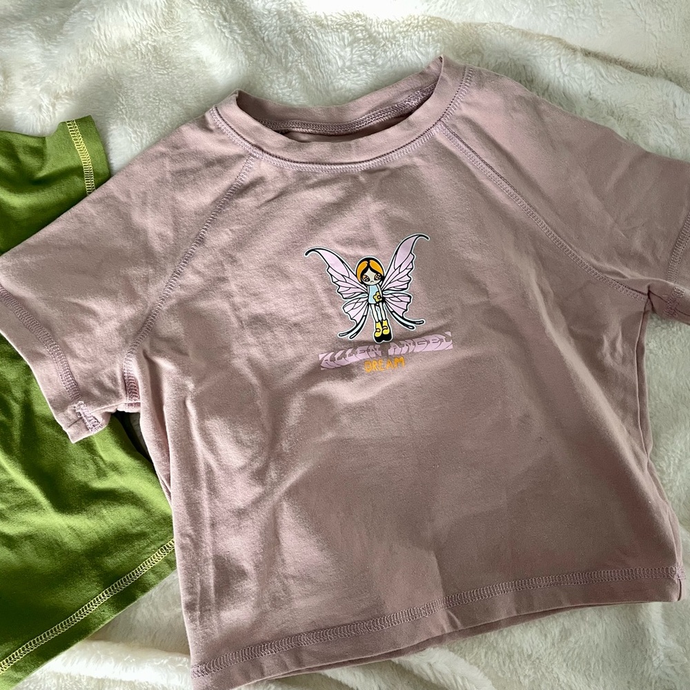Bundle Cropped Graphic Tee - Picture 6 of 7